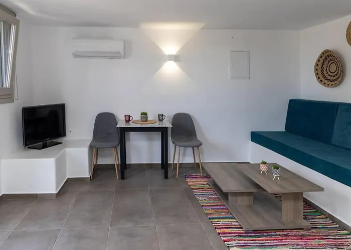 Raffar Luxury Apartamento Tínos